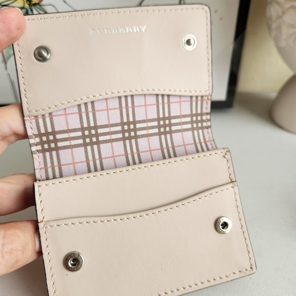 BURBERRY Ultra Rare Pink Nova Check Leather Wallet Card Holder - Picture 4 of 9